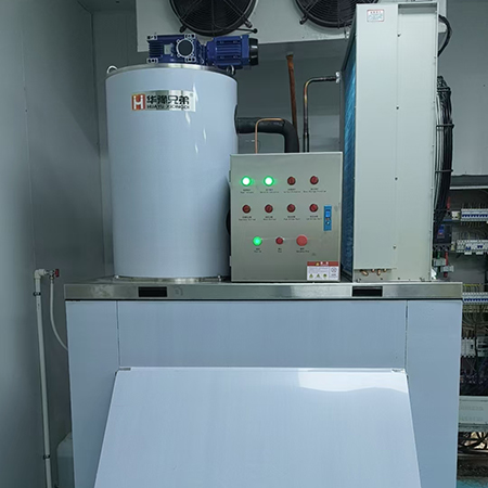 2吨小型片冰机交付江苏徐州某食品厂